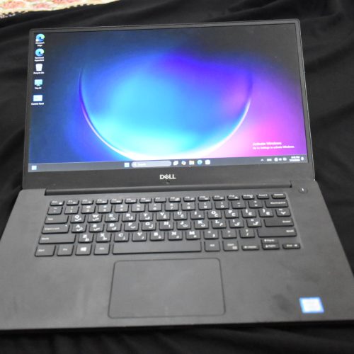 رنگ نقره ای