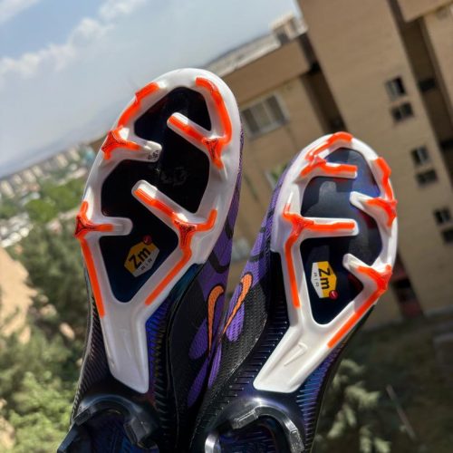 کفش فوتبال استوک