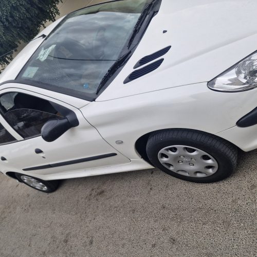 خودروی 206 تیپ 3