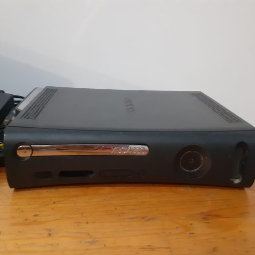 خیلی خوبه و 28 28 تا بازی دارد