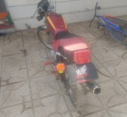 موتو 125