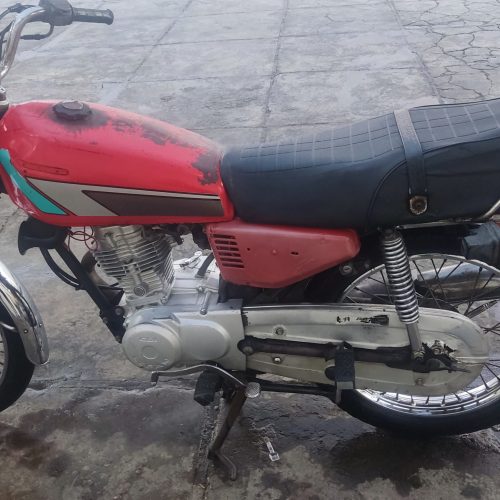 موتوسکلیت 125 ,cc آرشیا دارای مدارک کامل با کارت سوخت