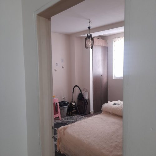 یک واحد فوق 55نیم متر دارای امکاناتی کامل آسانسور تراس انباری پارکینگ اختصاص نقاشی کابینت ام دی اف نزدیک به فروشگاه استخر دانشگاه زمین فوتبال پارک در بهترین موقعیت پیشوا ورامین