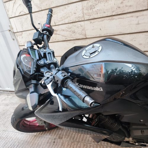 فروش یک دستگاه کاوازاکی z250