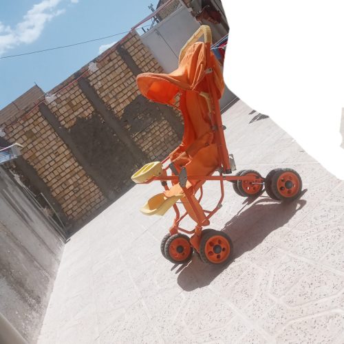 کالسکه بچه درحد نو