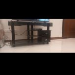میز تلویزیون شیشه ای