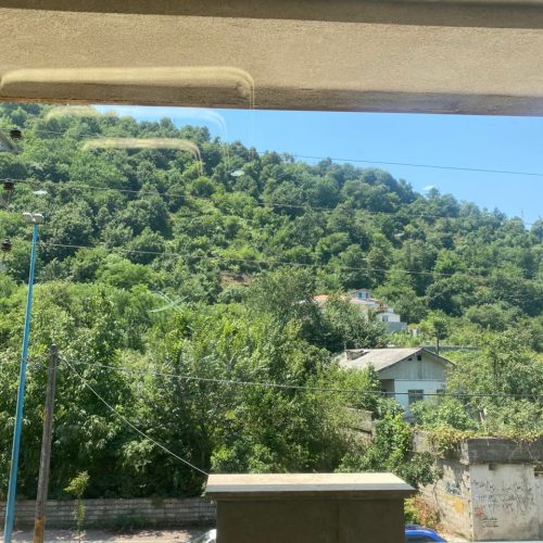 خانه نیمه کاره