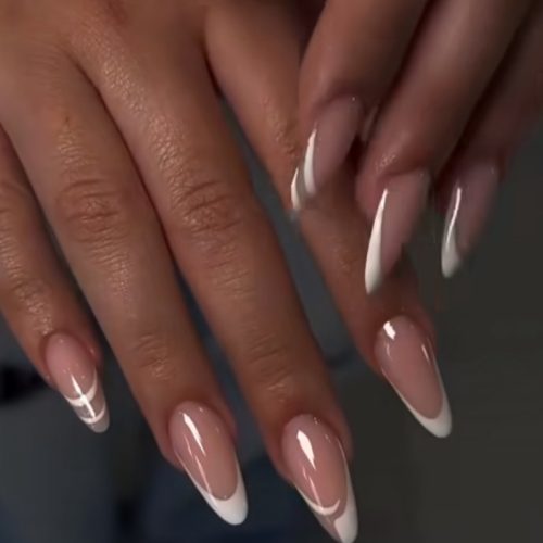 خدمات کاشت ناخن