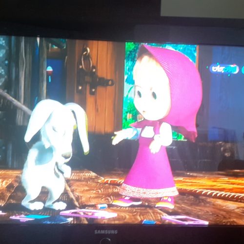 تلویزیون 49 اینچ پلاسما سامسونگ با میزتلویزیون