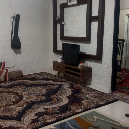 خانه آپارتمانی طبقه همکف 60 متری