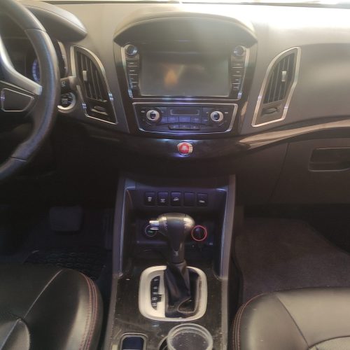 جک s5 مدل 98تمیز وبی رنگ