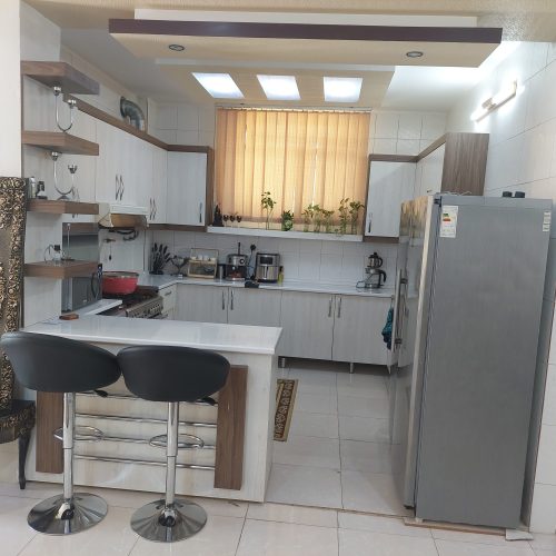 فروش دوطبقه دو نبش سر چهار راه ..‌.بر خیابان 14متری و 16 متری