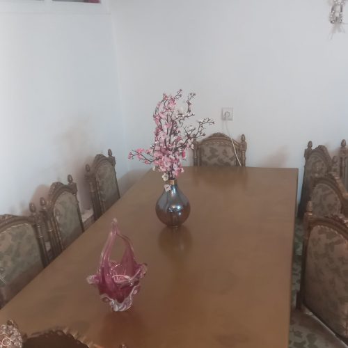 میز و صندلی ناهارخوری و یک دست مزل سلطنتی