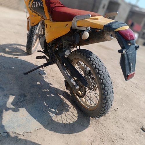 متورسیکلت دویست جترو