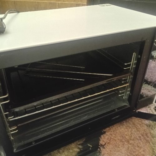 توستر صفحه لمسی