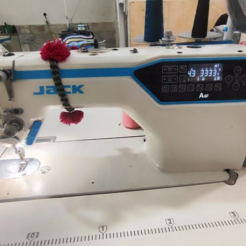 4عدد چرخ خیاطی