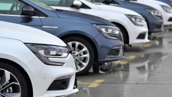 قیمت خودرو امروز 6 مرداد 1404 / بازار خودرو در انتظار سیگنال‌های مثبت + جدول