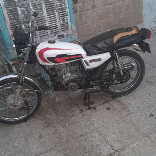 موتورسیکلت هندا 125به پر  مدل 85