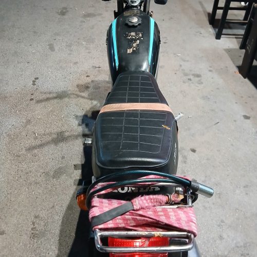 موتور 125تقویت 150،،تنهایی‌اش مزایده بودنش هست