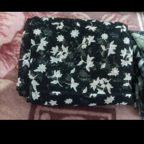 لباس زنانه وکفش