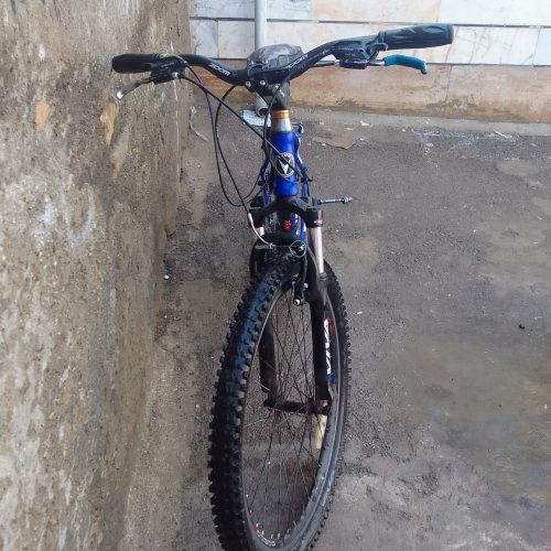 دوچرخه ویوا اصل سایز 26 حتما توضیحات را بخوانید