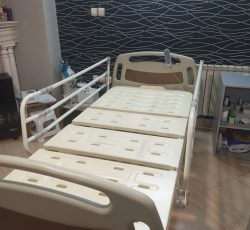 تخت برقی بیمارستانی