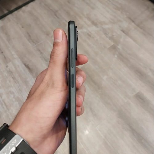 گوشی فروشی به قیمت مناسب