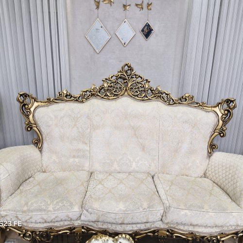 مبل سلطنتی در حد نو