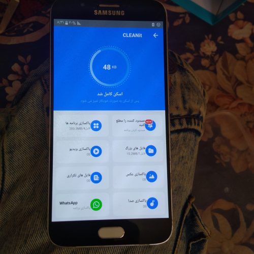 گوشیA8سامسونگ