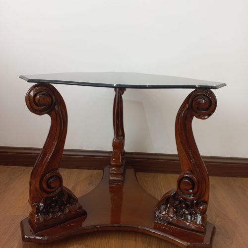 میز و صندلی