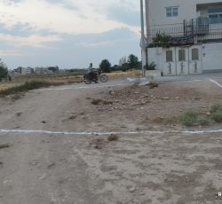 زمین 100متری
