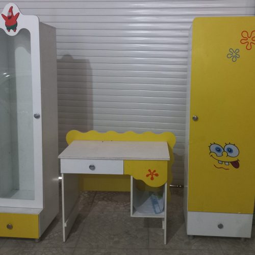 کمد باب اسفنجی . بوفه . میز تحریر .میز ارایش