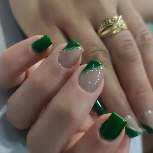 کاشت ناخن