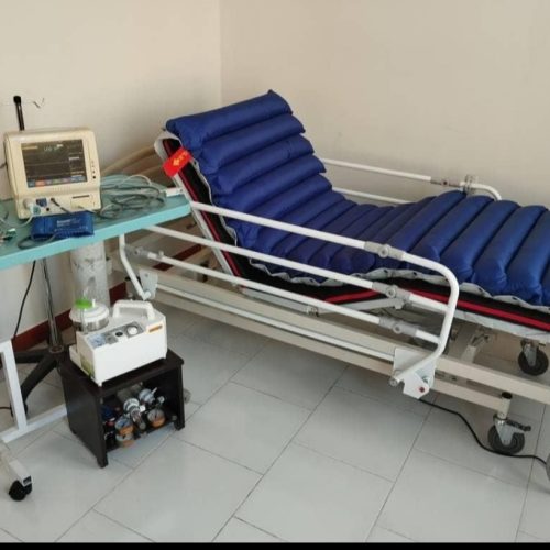 تخت بیمارستانی  برقی آکبند/تشک مواج/اکسیژن ساز/ساکشن/وینتلاتور