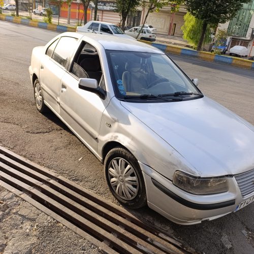 سمند نقراه ای