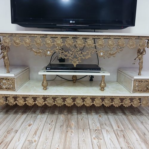 میز تلویزیون برنجی