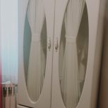 کمد بچه تمیز و سالم فقط ریل ی کشو خرابه ک میشه جا انداخت