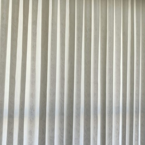 پرده به پنجره عرض 4.5متر