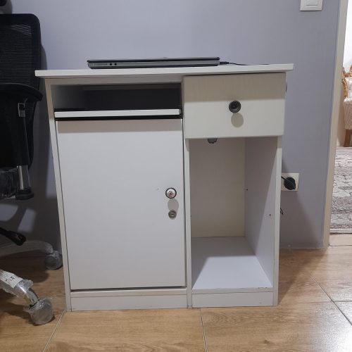 میز کامپیوتر