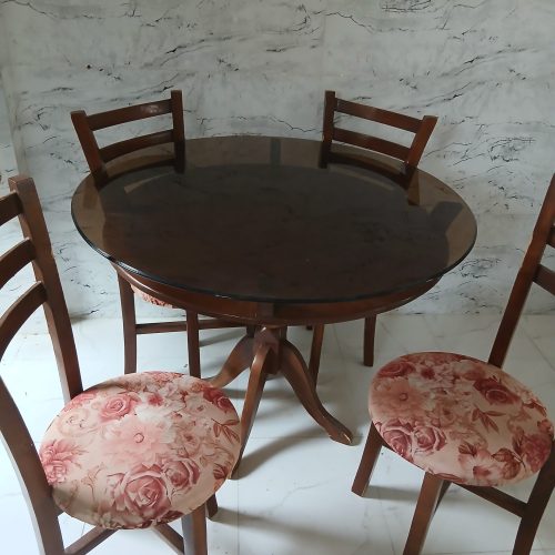 میز و صندلی 4نفره تمام ام دی اف