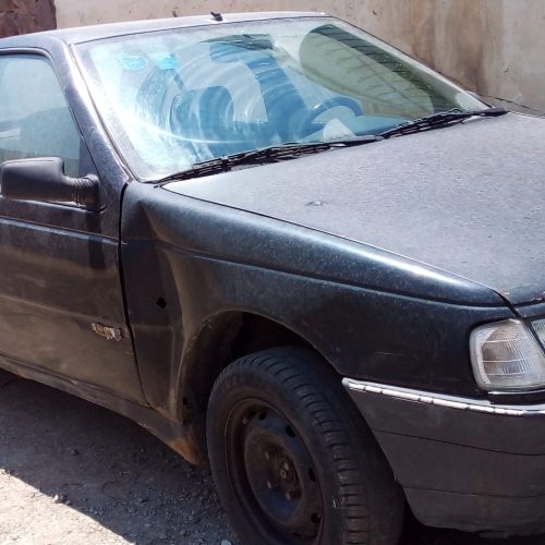 پژو 2000 مدل 81