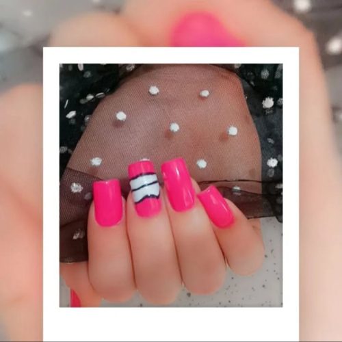 کاشت وخدمات ناخن