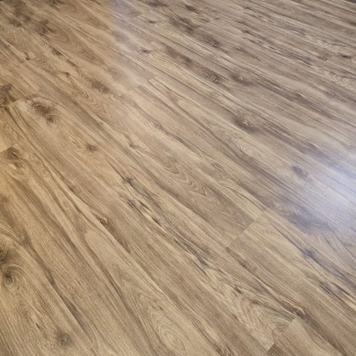 درب یو پی وی سی و لمینت سالم و بدون خط و خش