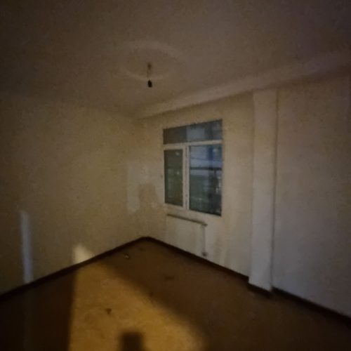 فروش آپارتمان اتابک/78 متر خوش نقشه/ غرق نور/ فروش فوری پول لازم