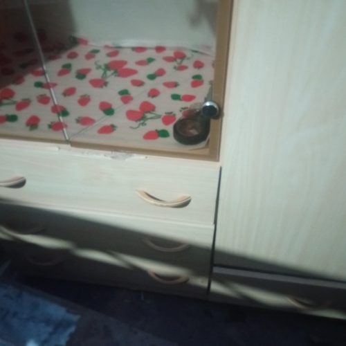 کمد ویترین دار