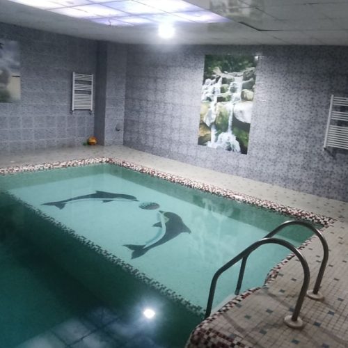 استخر خصوصی چیتگر هست