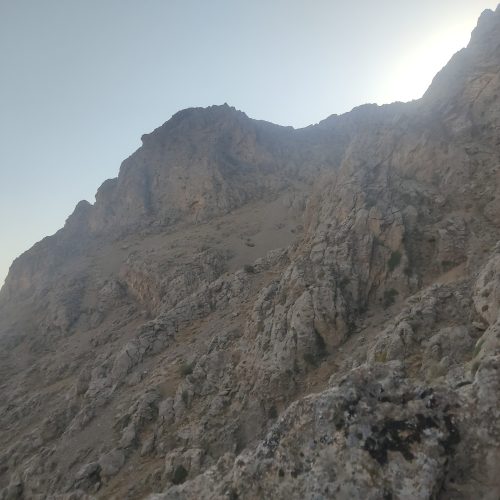 من این برنامه را نصب کرده که در آن دنبال متور سوار