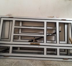 یک عدد در آلومینیومی