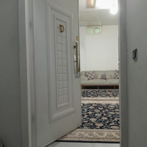 فوری فروش آپارتمان 75متری گلریز3