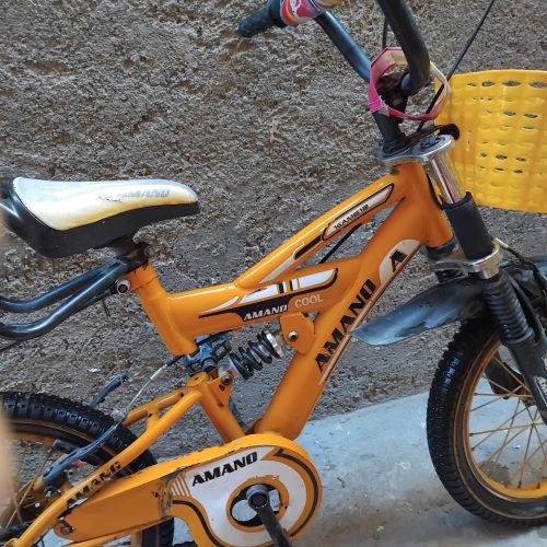 دوعدد دوچرخه سایز 16 در حد نو بسیارتمیز